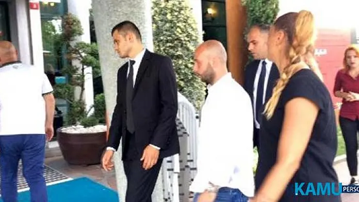 İBB Başkanı İmamoğlu ile İşten Çıkarılan İşçilerin Temsilcileri Arasında Görüşme
