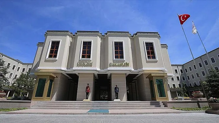 İçişleri Bakanlığı personel alımı başvuruları başladı! Göç İdaresi Başkanlığı memur alımı yapacak