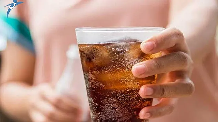 İçtiğiniz Her Bardak Kola Sizi Alzheimer'e Bir Adım Daha Yaklaştırıyor