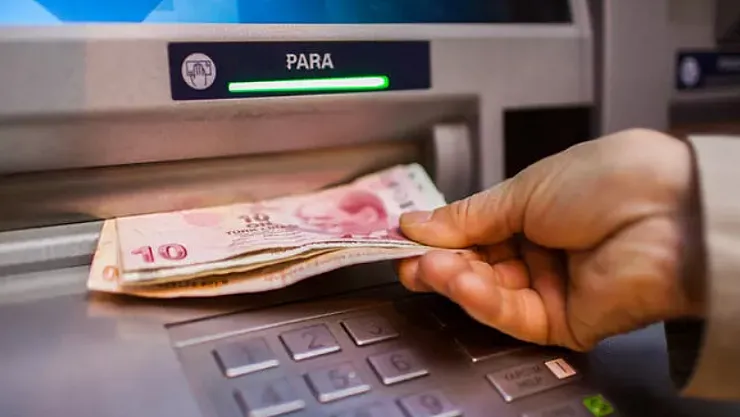 İhtiyaç sahipleri bu ay zamlı ödemesini alabilecek: 3 gün sonra hesaplara yatmaya başlıyor! Her ay 3340 TL...