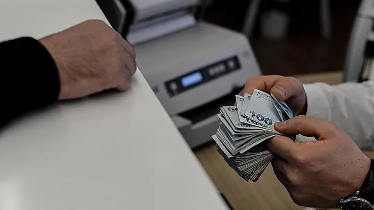 İhtiyacı olan vatandaşlara aylık 386 lira taksitle 10 bin lira nakit veriliyor