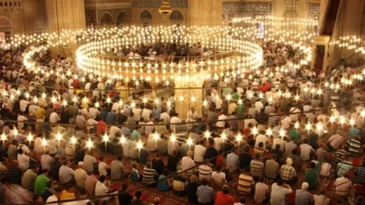 İl İl Bayram Namazı Saatleri Belli Oldu!