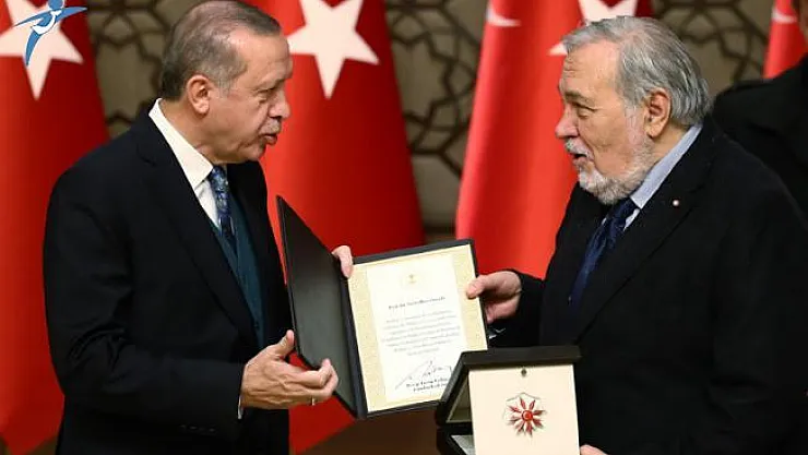 İlber Ortaylı'dan Cumhurbaşkanlığına Büyük Jest: Kütüphanesini Bağışladı