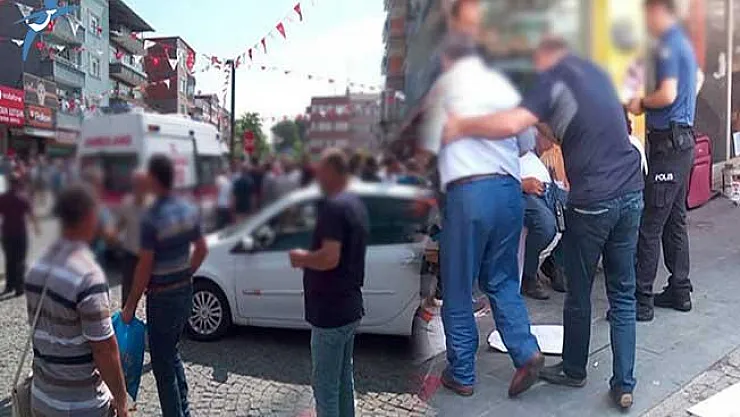 İlçe Meydanı Karıştı: 100 Kişi Birbirine Girdi ! Çok Sayıda Yaralı Var
