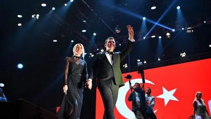 İmamoğlu Çifti Cumhuriyet Kutlamalarına Damga Vurdu