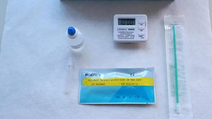 İngiltere'nin yurt dışından getirdiği test kitlerine Coronavirüs bulaştığı ortaya çıktı!