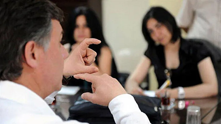 İşaret Dili Bilenler Dikkat! Bakanlık Çok Sayıda Alım Yapacak!