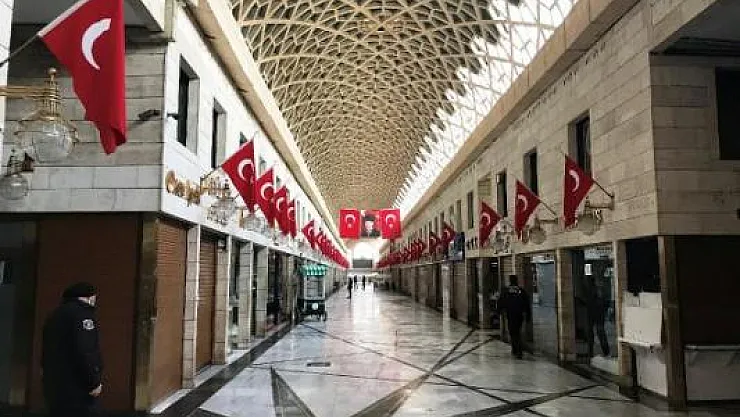 İŞKUR aracılığı ile Darphaneye lise mezunu silahlı 20 güvenlik görevlisi alımı yapılacak!