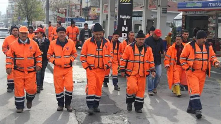 İŞKUR üzerinden 3000 TL maaşla KPSS şartsız belediye işçisi alınacak! Belediye işçisi personel alım başvuru şartları nedir?