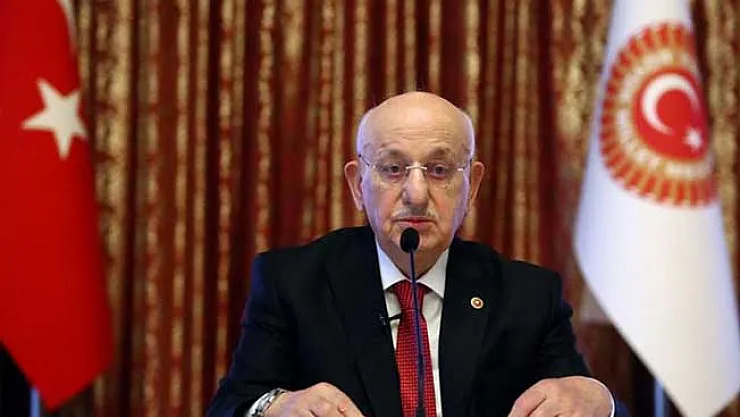 İsmail Kahraman: Belediye Başkanlığıyla Valiliğin Aynı Kişide Olması Görüşündeyim