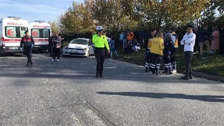 İstanbul Arnavutköy'de son dakika olarak ölümlü trafik kazası meydana geldi! 1 Ölü 4 ağır yaralı