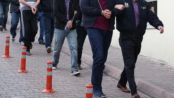 İstanbul FETÖ jandarma yapılanması operasyonunda 40 kişi gözaltına alındı