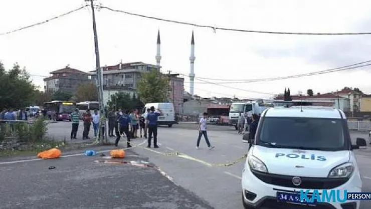 İstanbul, Sultanbeyli'de Kamyonun Altında Kalan Motosikletli 2 Kişi Feci Şekilde Can Verdi!