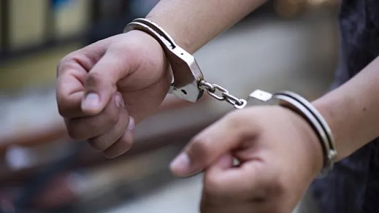 İstanbul'da harekete geçildi! 98 muvazzaf asker, 118 kişi hakkında gözaltı kararı verildi