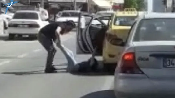 İstanbul'da Taksici Dehşeti! Bu Kadarı Yok Artık Dedirtti!