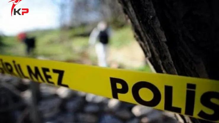 İstanbul'da Yol Kenarında Cansız Beden