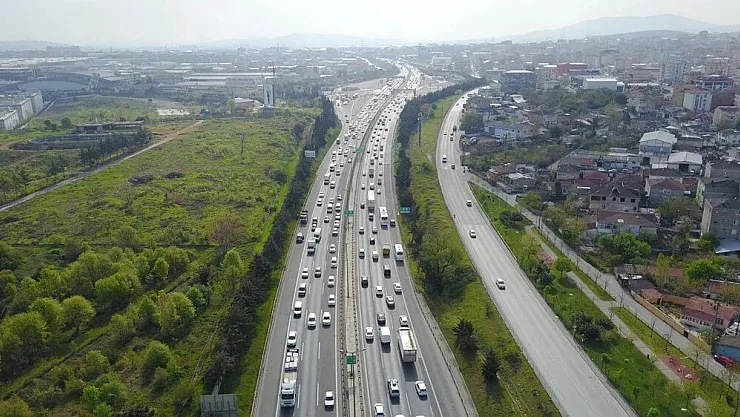 İstanbul'dan kaçış süreci başladı! Son 20 yıldır böylesi ne görüldü ne duyuldu! 10 günde yüzde 30 arttı!