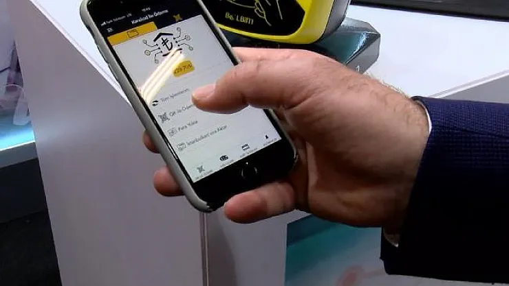 İstanbulkart artık ceptelefonlarında olacak! Akıllı telefonlarındaki karekod sistemiyle toplu taşıma araçlarına binebilecek