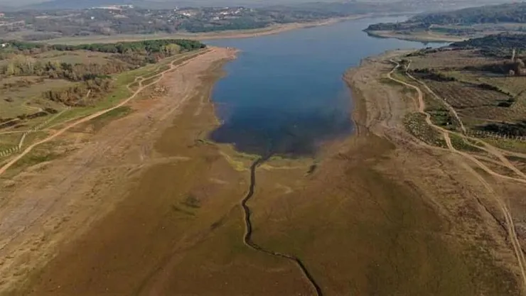 İstanbul'un Barajları Kuruyor: Su Tasarrufu Şart