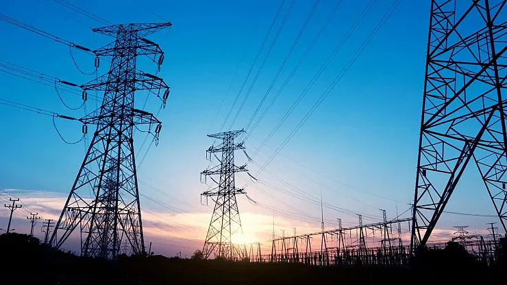 İşyeri sahiplerine müjde! Elektriğe dev indirim projesi sanayi tesislerini etkileyecek!