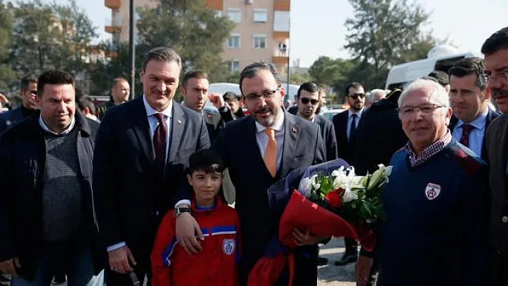 'İzmir için çok güzel projelerimiz var'