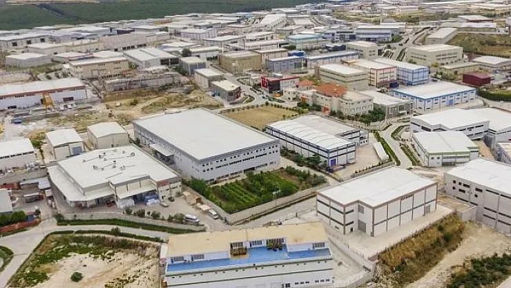 İzmir Menderes'de, Organize Sanayi Bölgesinde kimyasal sızıntı
