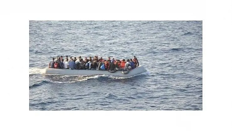 İzmir'de düzensiz göçmen operasyonu! Çok sayıda kişi yakalandı