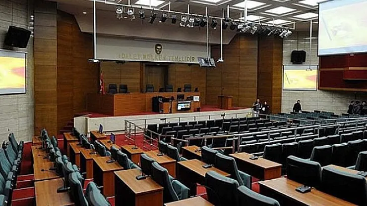 İzmir'deki askeri casuslukta kumpas davasında 103 sanığın yargılanmasına devam edildi