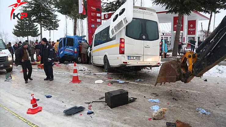 Jandarma Aracı Trafik Kazası Yaptı! Yaralı Askerler Var