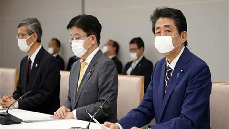 Japonya Covid-19 Belirti Listesini Paylaştı! Kendilerini Günde İki Kez Kontrol Etmeliler