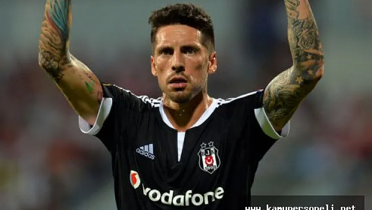 Jose Sosa Beşiktaş'tan Ayrılıyor mu?