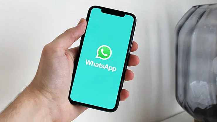 Kademeli yeniliklerin ardı arkası kesilmiyor! WhatsApp, İnstagramın tahtını sarsmaya hazırlanıyor! Son yenilikler…