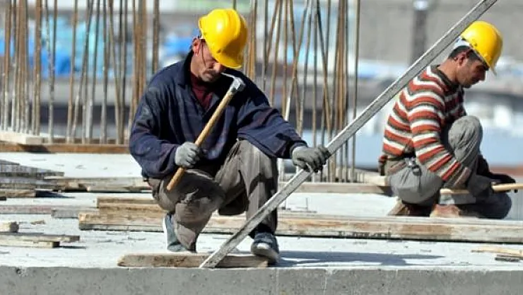 Kadro Alan Taşeron İşçiler Müjde ! Yüzde 12,3 Ek Zam Geliyor