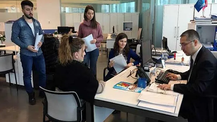 Kadroya Geçen Taşeronlara Verilecek Olan 52 Günlük İkramiye 10 Güne Düşürüldü