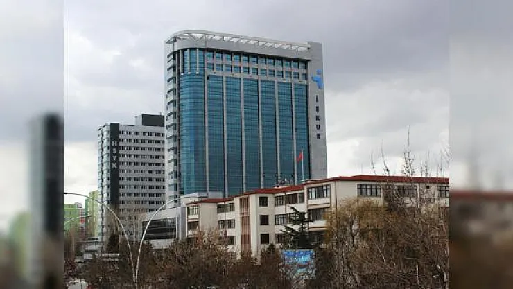 Kamu Kurumuna İŞKUR Üzerinden İlkokul Mezunu Şoför Alınıyor