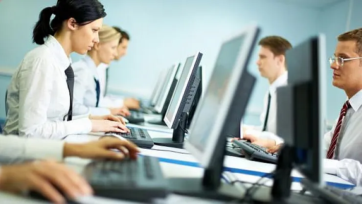 Kamuya KPSS'li ve KPSS Şartsız Yüzlerce Memur ve Kamu Personeli Alımı Yapılıyor