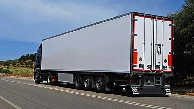 Kamyon Yükü Taşıyıcıları 2024 Yılına Kadar Durgunluğa Hazırlanıyor