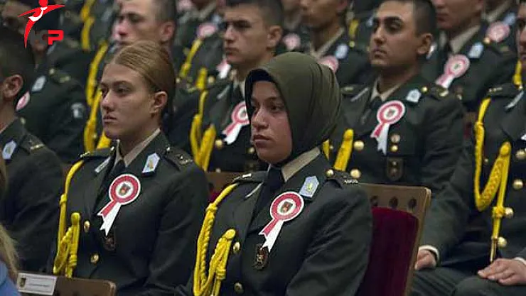 Kara Harp Okulu'nda İlk Başörtülü Öğrenci