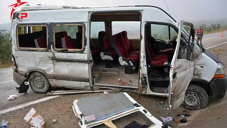 Karabük'te Kötü Hava Şartları Kazaya Neden Oldu ! Çok Sayıda Yaralı Var