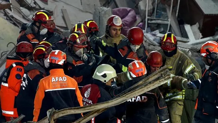 Kartal'da bina çökmesi sonucu ölenlerin sayısı 21'e yükseldi