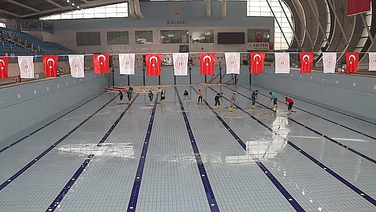 Kayseri'de Engellilere Özel Yüzme Havuzu: Eğitim ve Tedavi İçin Yeni Bir Adım