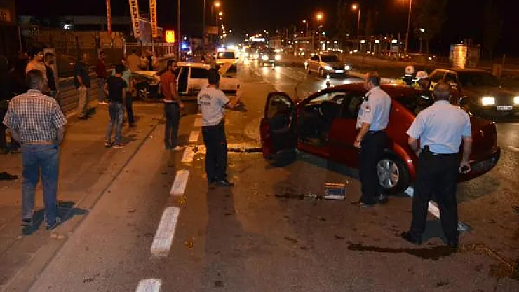 Kayseri'de Kaza: 1'i Ağır 4 Yaralı