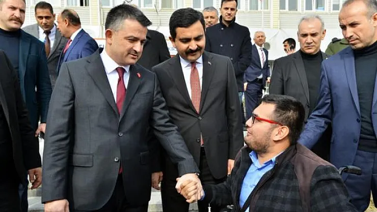 'Koalisyonlar ortamına Türkiye'yi götürmek isteyenler var'