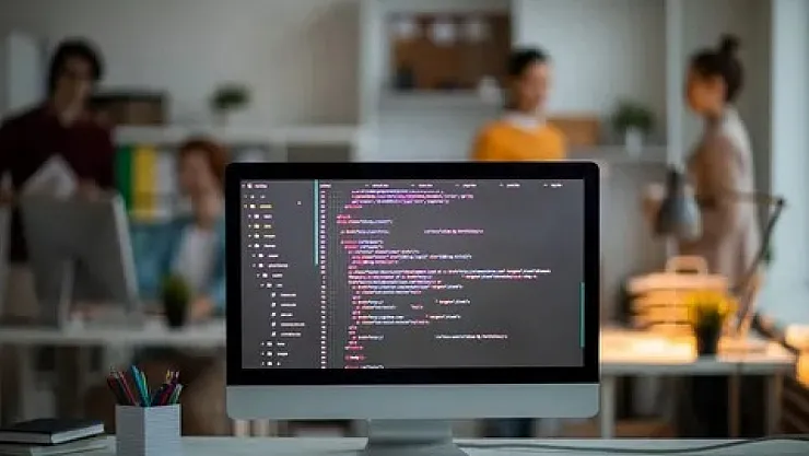 Kod Bilmeden Yazılımcı Olmak Mümkün Mü? Geleceğin Yazılımcıları Ne İş Yapacak?