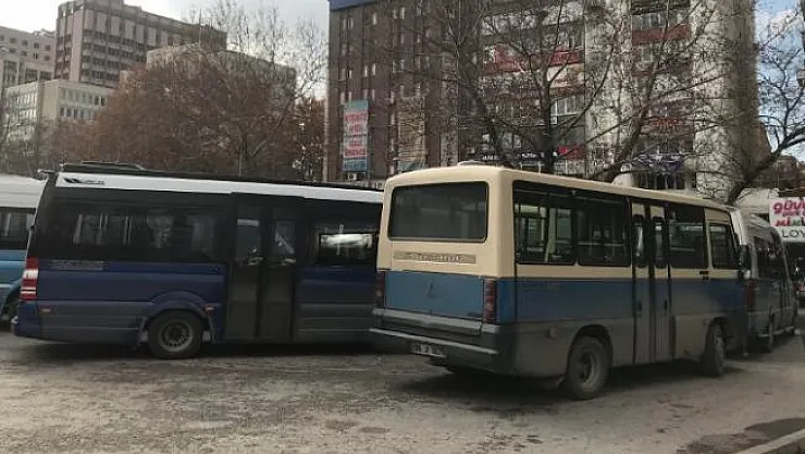 Korkunç İddia: Engelli Çocuğu Yüzünden Dolmuştan İndirildi