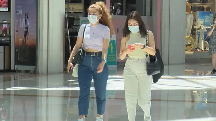 Koronavirüste AVM'lerle ilgili şaşırtan detay! 45 dakikaya düştü!