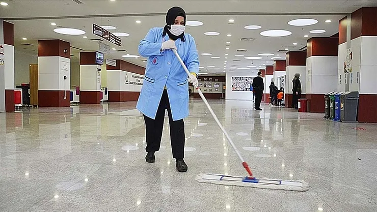 KPSS Şartsız Hastane İşi! Temizlik Görevlisi Alımı için Yeni Dönem Başlıyor