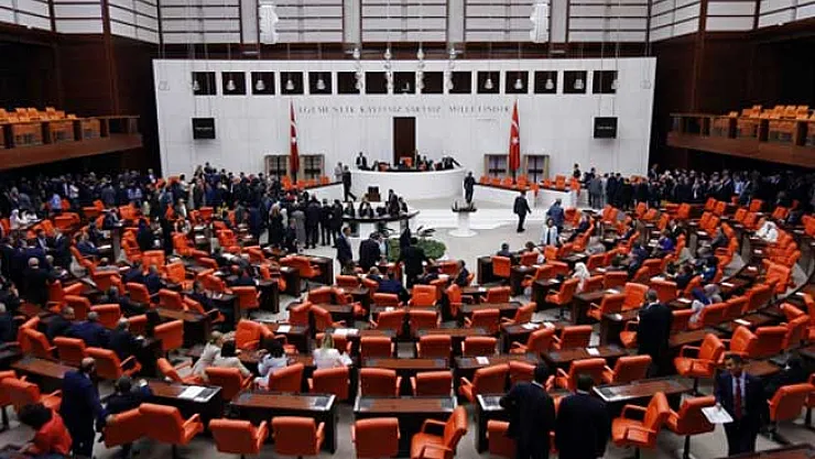 Kritik Gelişme! Erken Seçim Teklifi Meclis'te Onaylandı!