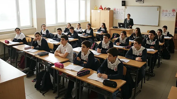 Liselerde değişim başlıyor: MEB'den 3+1 Lise modeli geliyor