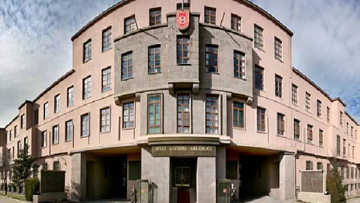 M.S.B. Askeri Adalet İşleri ve Hakim Adaylarının Seçimi Hakkında Yönetmelikleri Resmi Gazete'de Yayımlandı